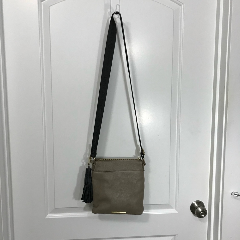 Steve Madden Faux Leather Crossbody Bag EUC
